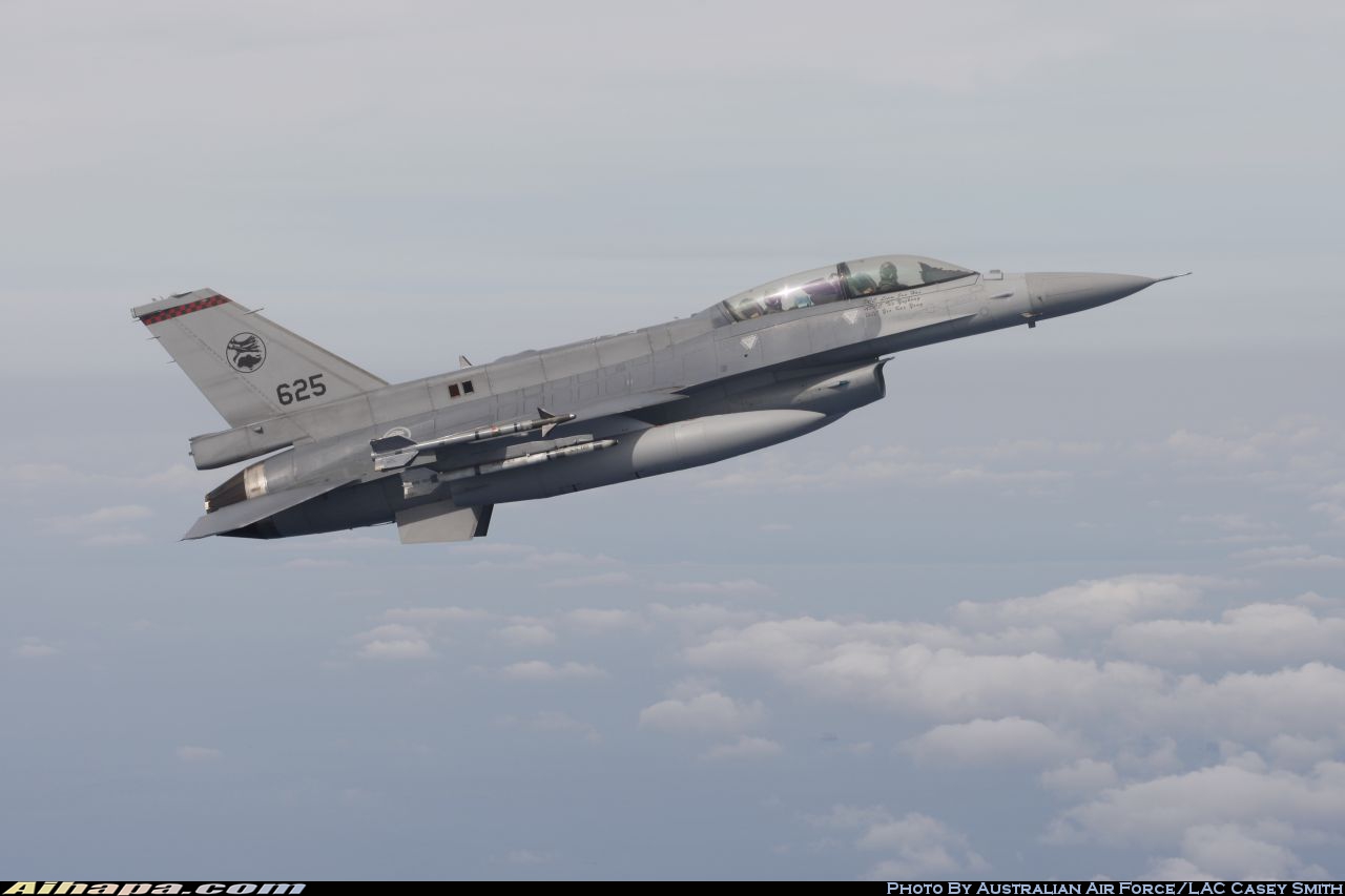洛克希德-马丁 F-16DJ&ldquo;战隼&rdquo; \vert{} ID:19638