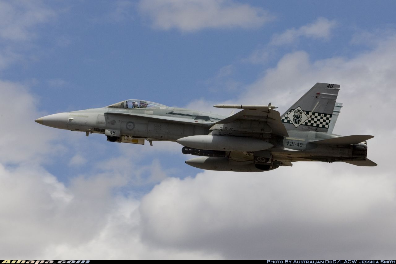 麦克唐纳-道格拉斯 F/A-18A&ldquo;大黄蜂&rdquo; \vert{} ID:19285