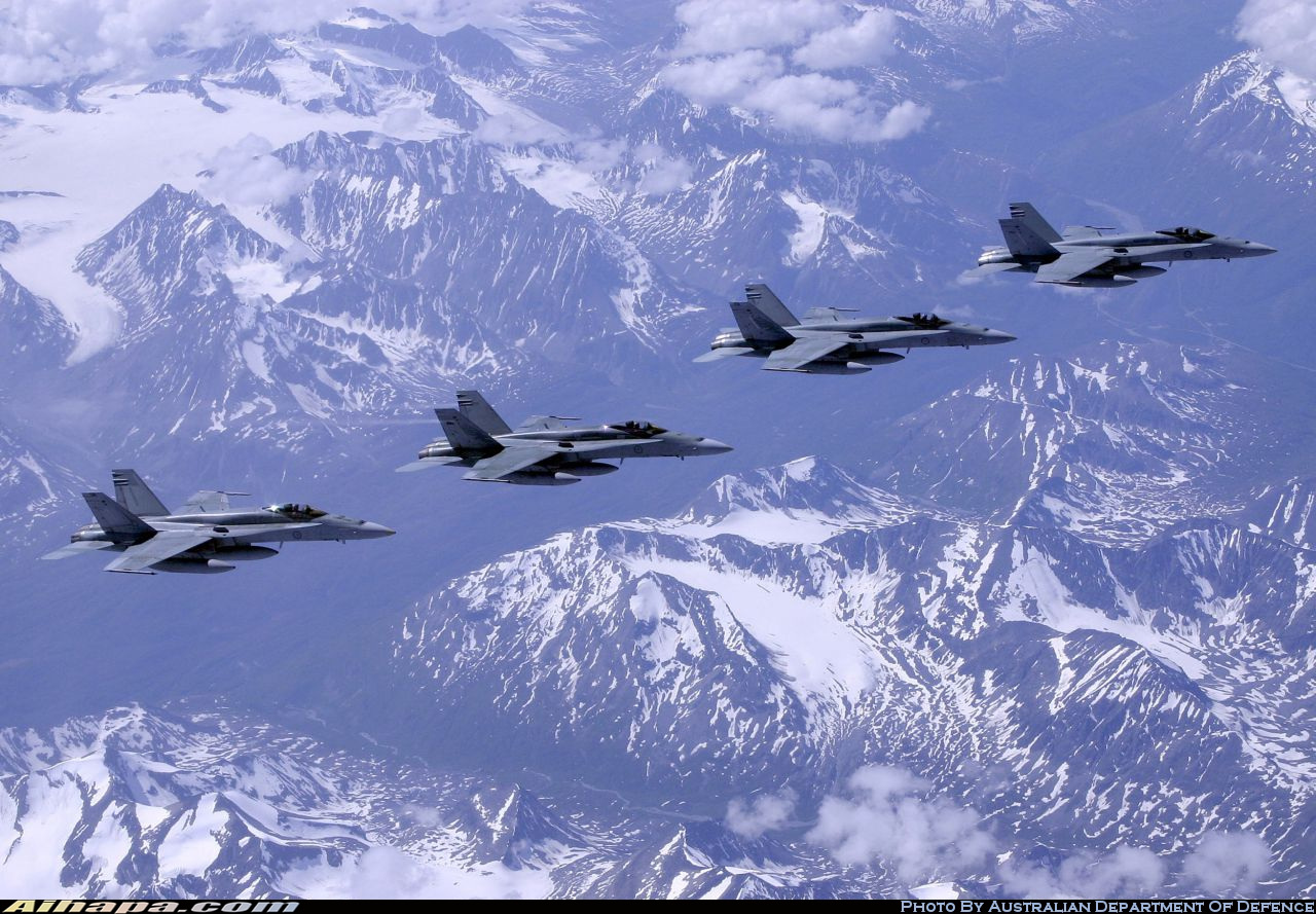 麦克唐纳-道格拉斯 F/A-18A&ldquo;大黄蜂&rdquo; \vert{} ID:11281