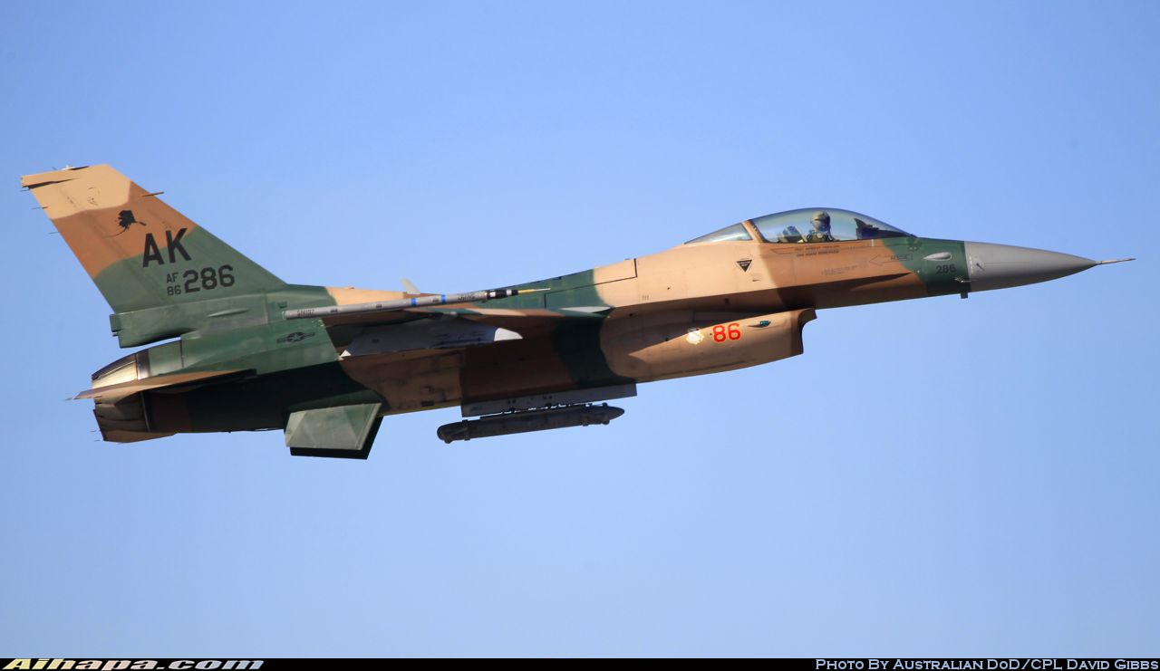 通用动力 F-16C&ldquo;战隼&rdquo; \vert{} ID:11357