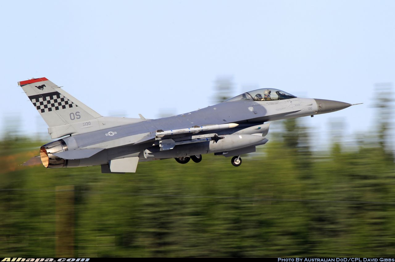 通用动力 F-16CM&ldquo;战隼&rdquo; \vert{} ID:11367