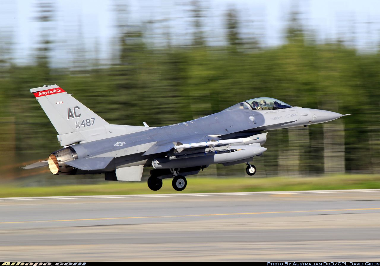 通用动力 F-16C&ldquo;战隼&rdquo; \vert{} ID:11369