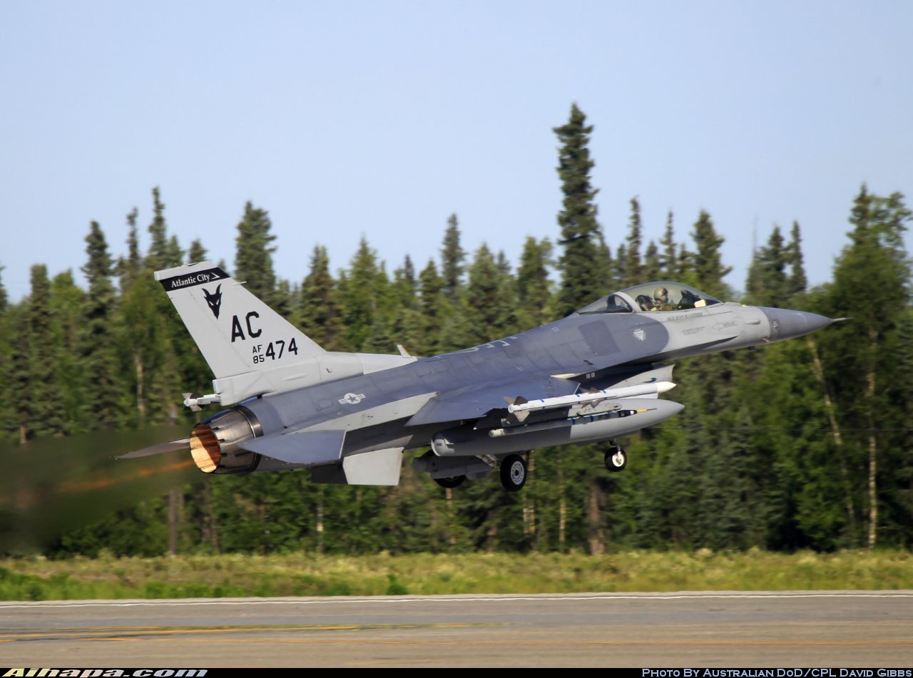 通用动力 F-16C&ldquo;战隼&rdquo; \vert{} ID:11373