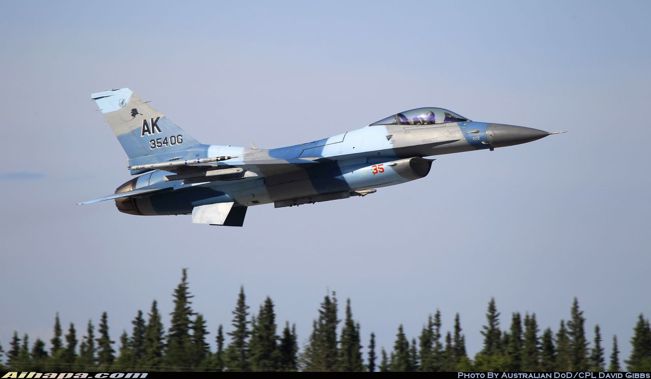 通用动力 F-16C&ldquo;战隼&rdquo; \vert{} ID:11363