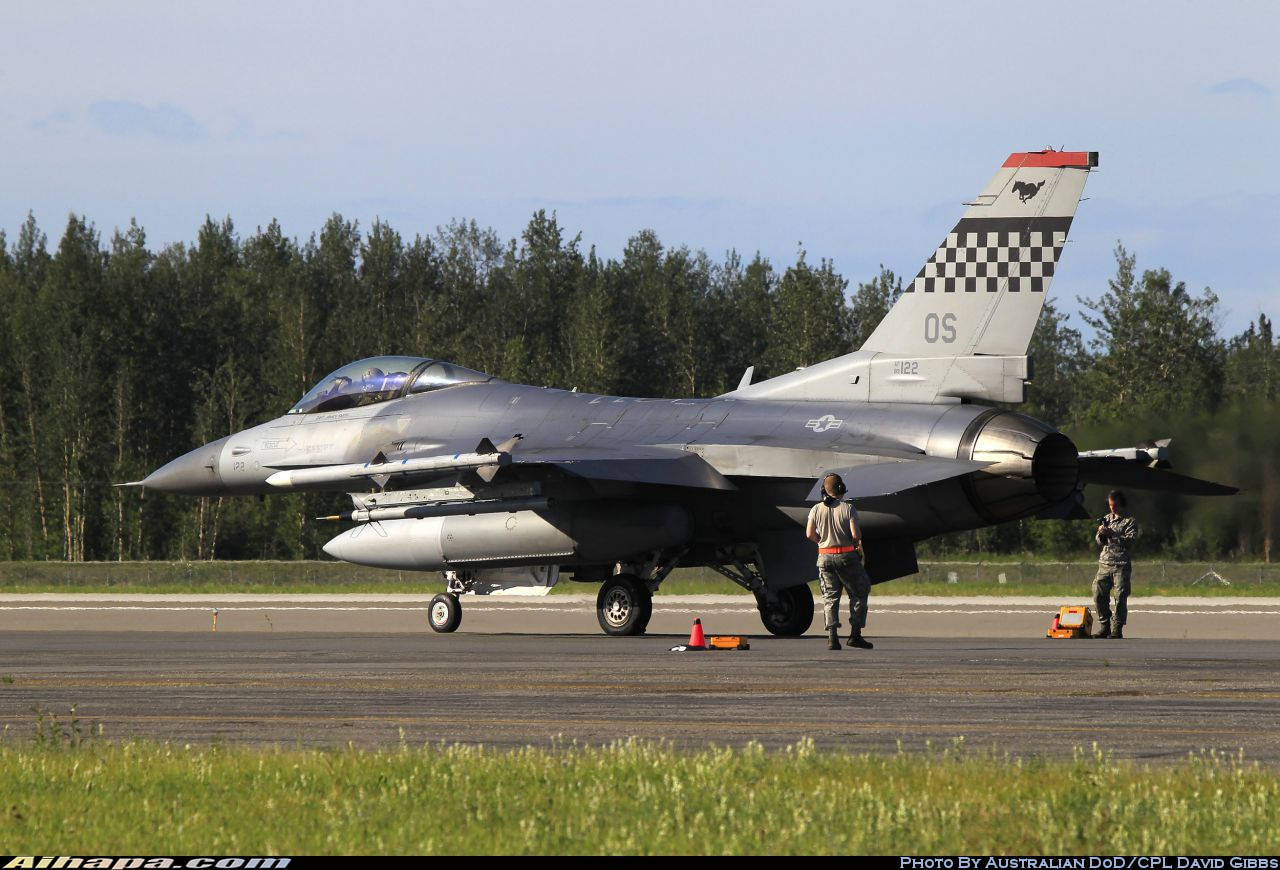 通用动力 F-16CG&ldquo;夜隼&rdquo; \vert{} ID:11376