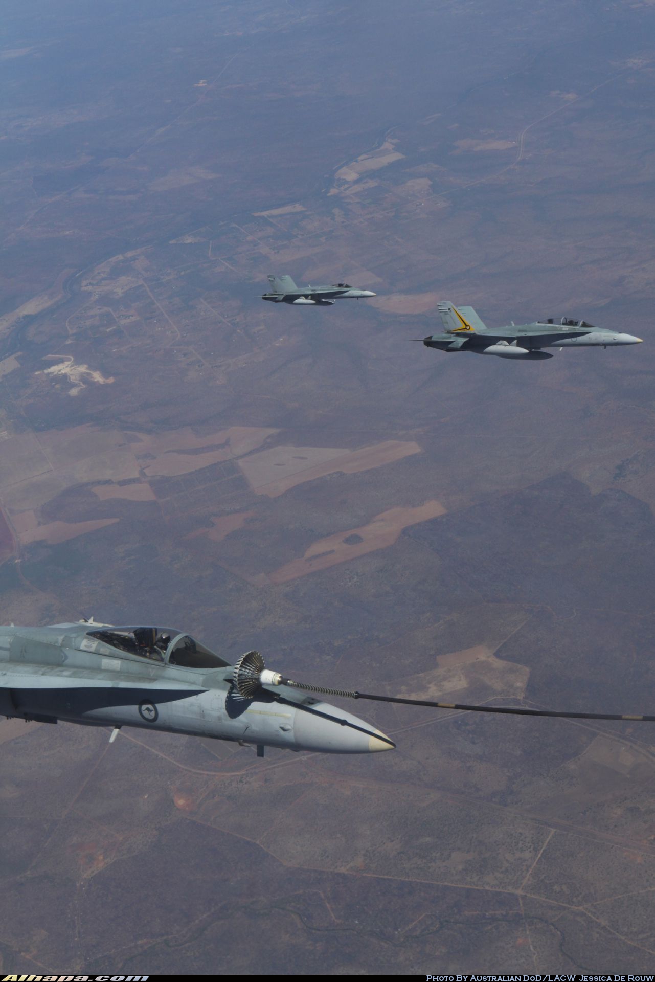 麦克唐纳-道格拉斯 F/A-18A&ldquo;大黄蜂&rdquo; \vert{} ID:19416