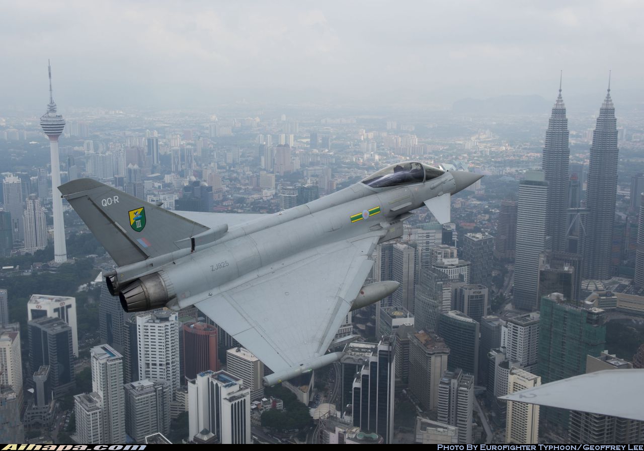 欧洲战斗机 EF-2000&ldquo;台风&rdquo;FGR4 \vert{} ID:19810