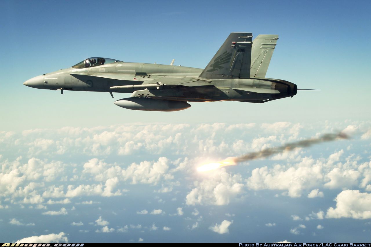 麦克唐纳-道格拉斯 F/A-18A&ldquo;大黄蜂&rdquo; \vert{} ID:20613