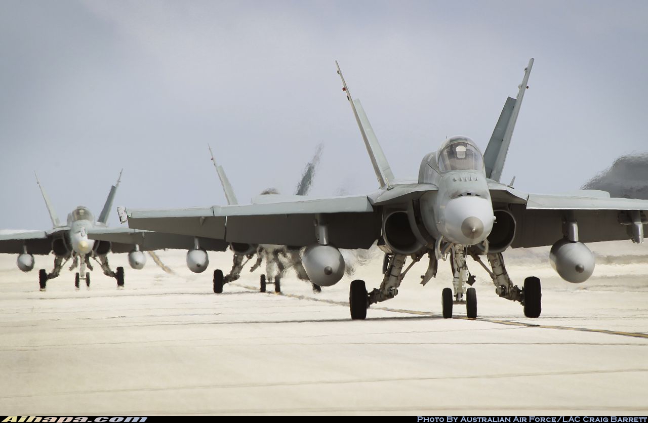 麦克唐纳-道格拉斯 F/A-18A&ldquo;大黄蜂&rdquo; \vert{} ID:20653