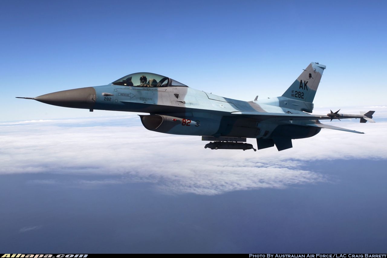 通用动力 F-16C&ldquo;战隼&rdquo; \vert{} ID:33053