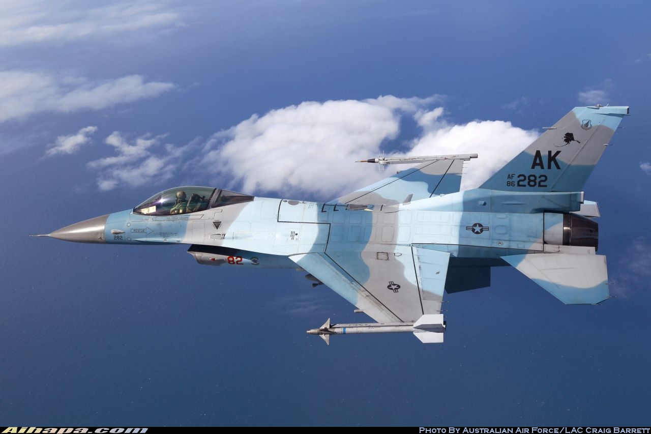 通用动力 F-16C&ldquo;战隼&rdquo; \vert{} ID:33051