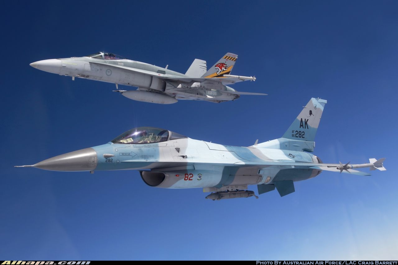 通用动力 F-16C&ldquo;战隼&rdquo; \vert{} ID:33131