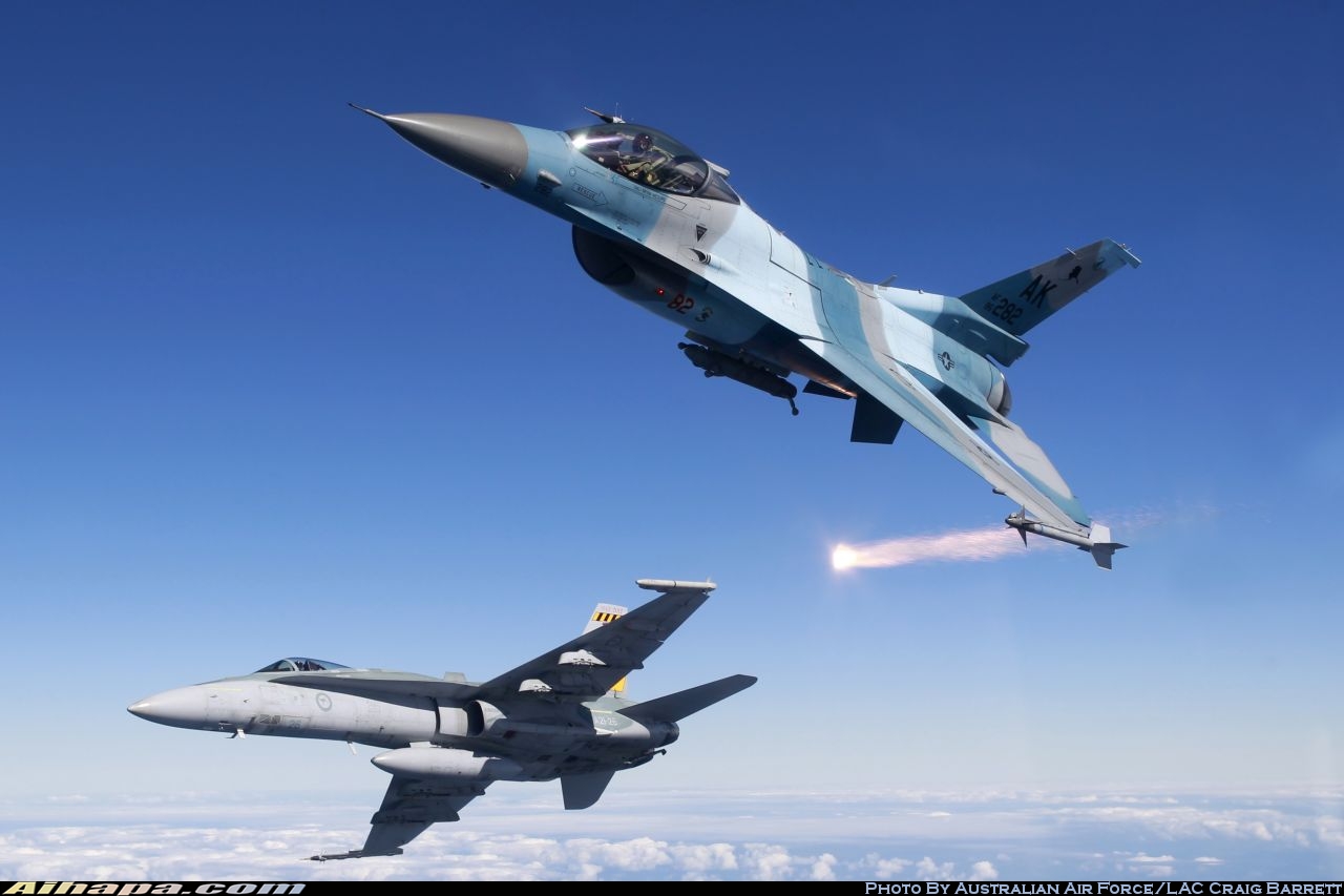 通用动力 F-16C&ldquo;战隼&rdquo; \vert{} ID:33117