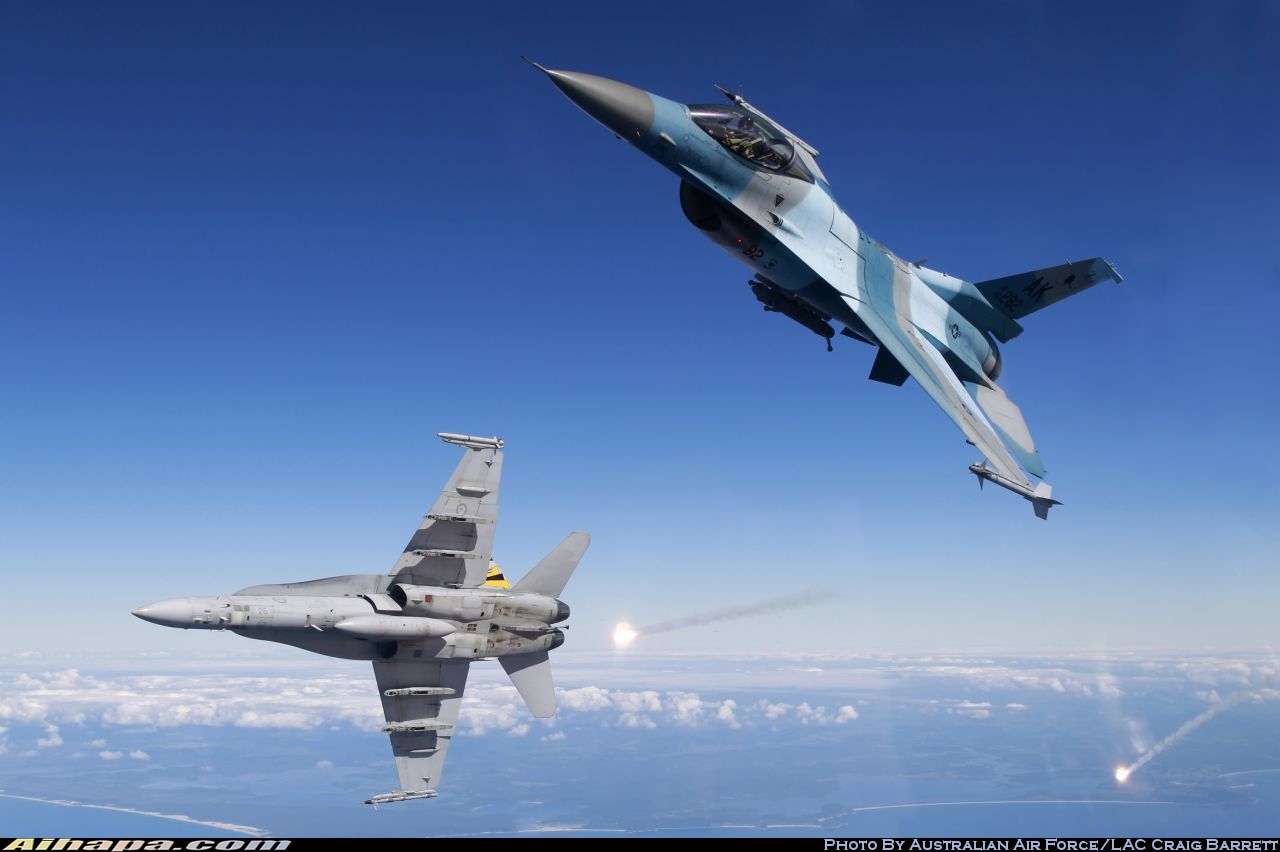 通用动力 F-16C&ldquo;战隼&rdquo; \vert{} ID:33113
