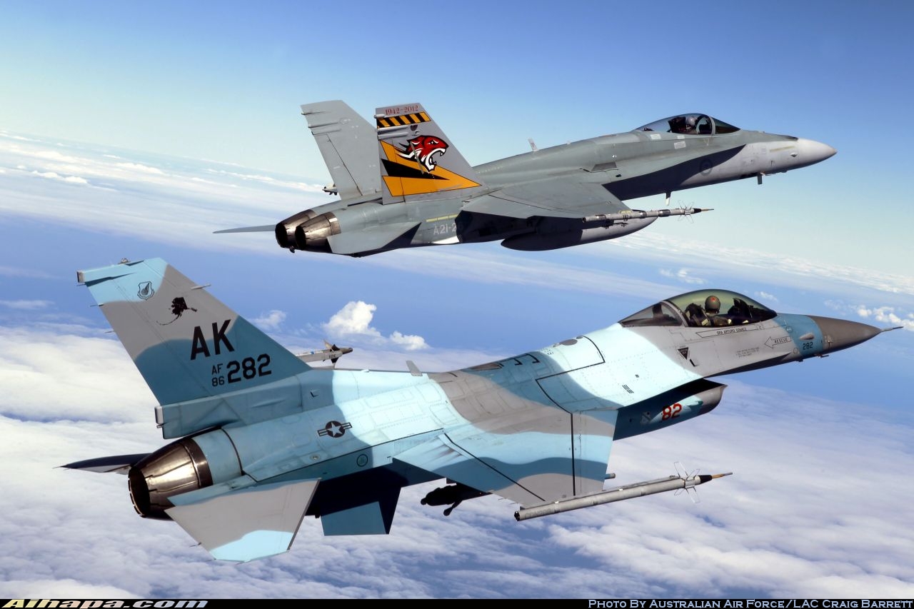 通用动力 F-16C&ldquo;战隼&rdquo; \vert{} ID:33109