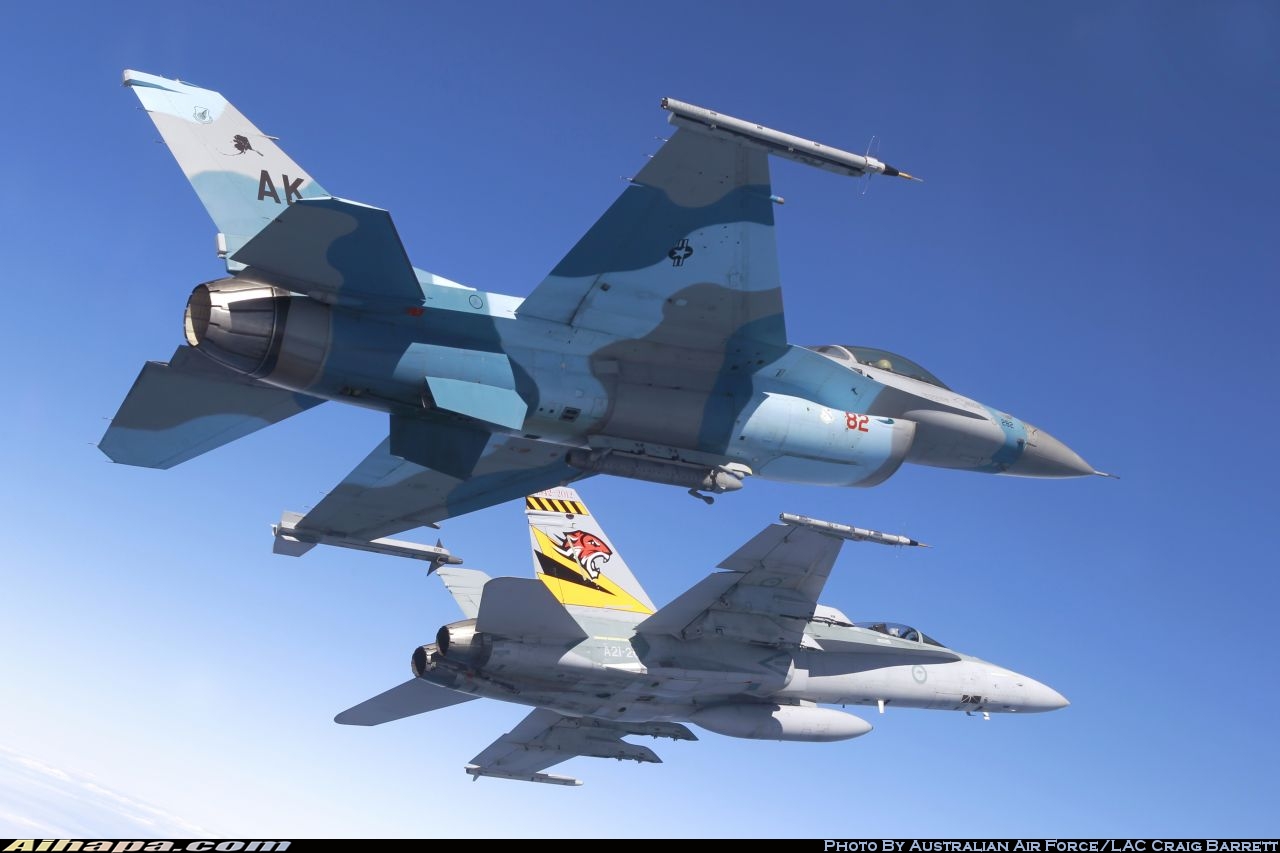 通用动力 F-16C&ldquo;战隼&rdquo; \vert{} ID:33105