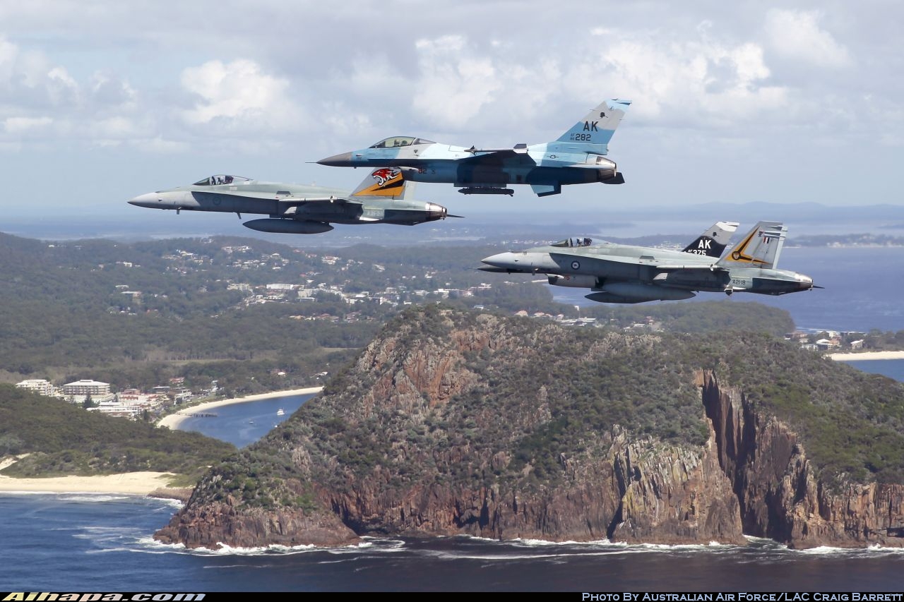 通用动力 F-16C&ldquo;战隼&rdquo; \vert{} ID:33091