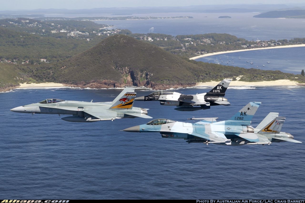 通用动力 F-16C&ldquo;战隼&rdquo; \vert{} ID:33089