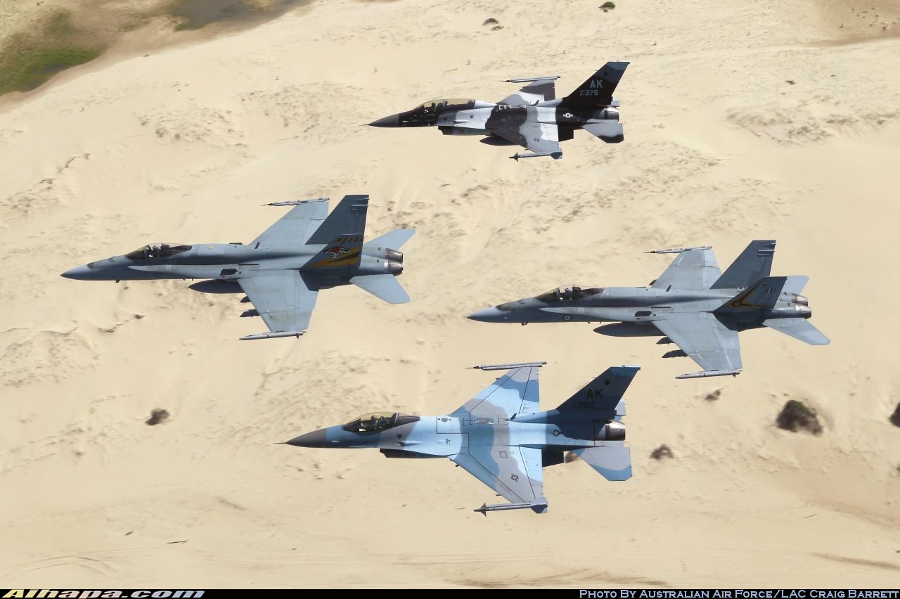 通用动力 F-16C&ldquo;战隼&rdquo; \vert{} ID:33083