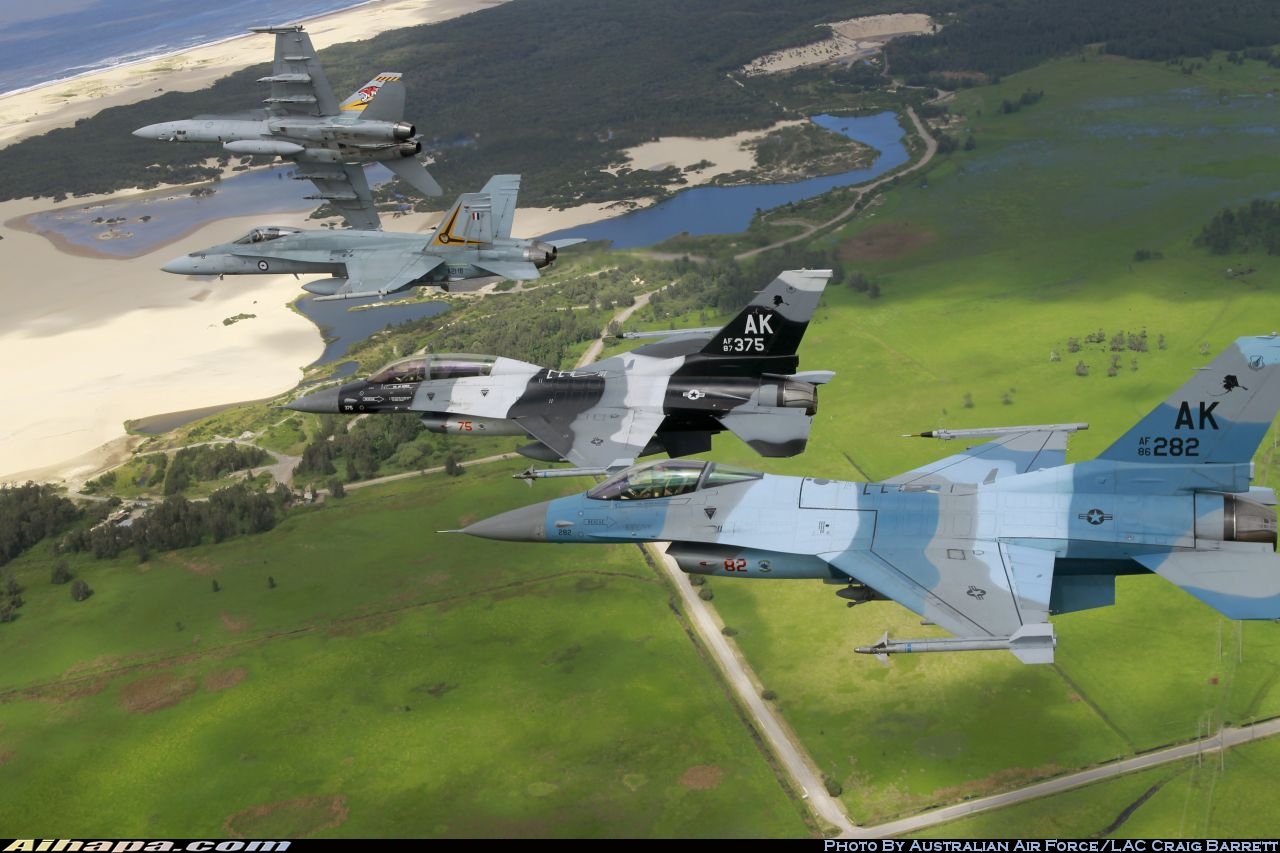 通用动力 F-16C&ldquo;战隼&rdquo; \vert{} ID:33063