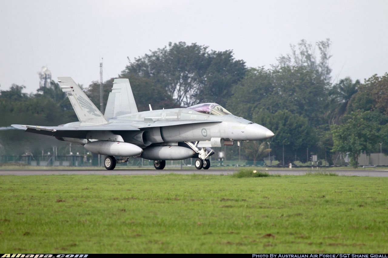 麦克唐纳-道格拉斯 F/A-18A&ldquo;大黄蜂&rdquo; \vert{} ID:19964