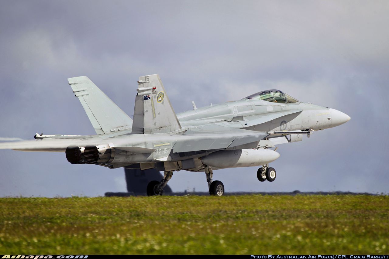 麦克唐纳-道格拉斯 F/A-18A&ldquo;大黄蜂&rdquo; \vert{} ID:20721