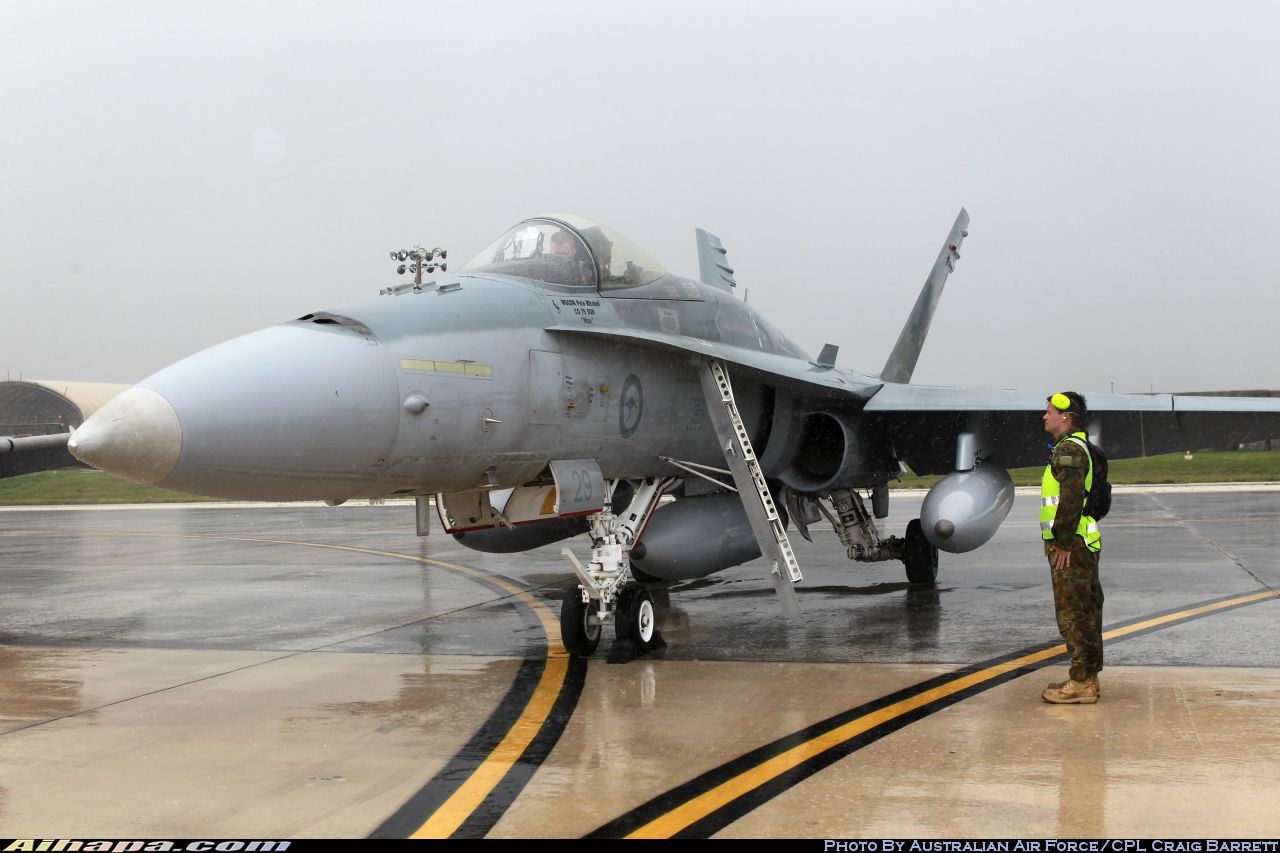 麦克唐纳-道格拉斯 F/A-18A&ldquo;大黄蜂&rdquo; \vert{} ID:20729
