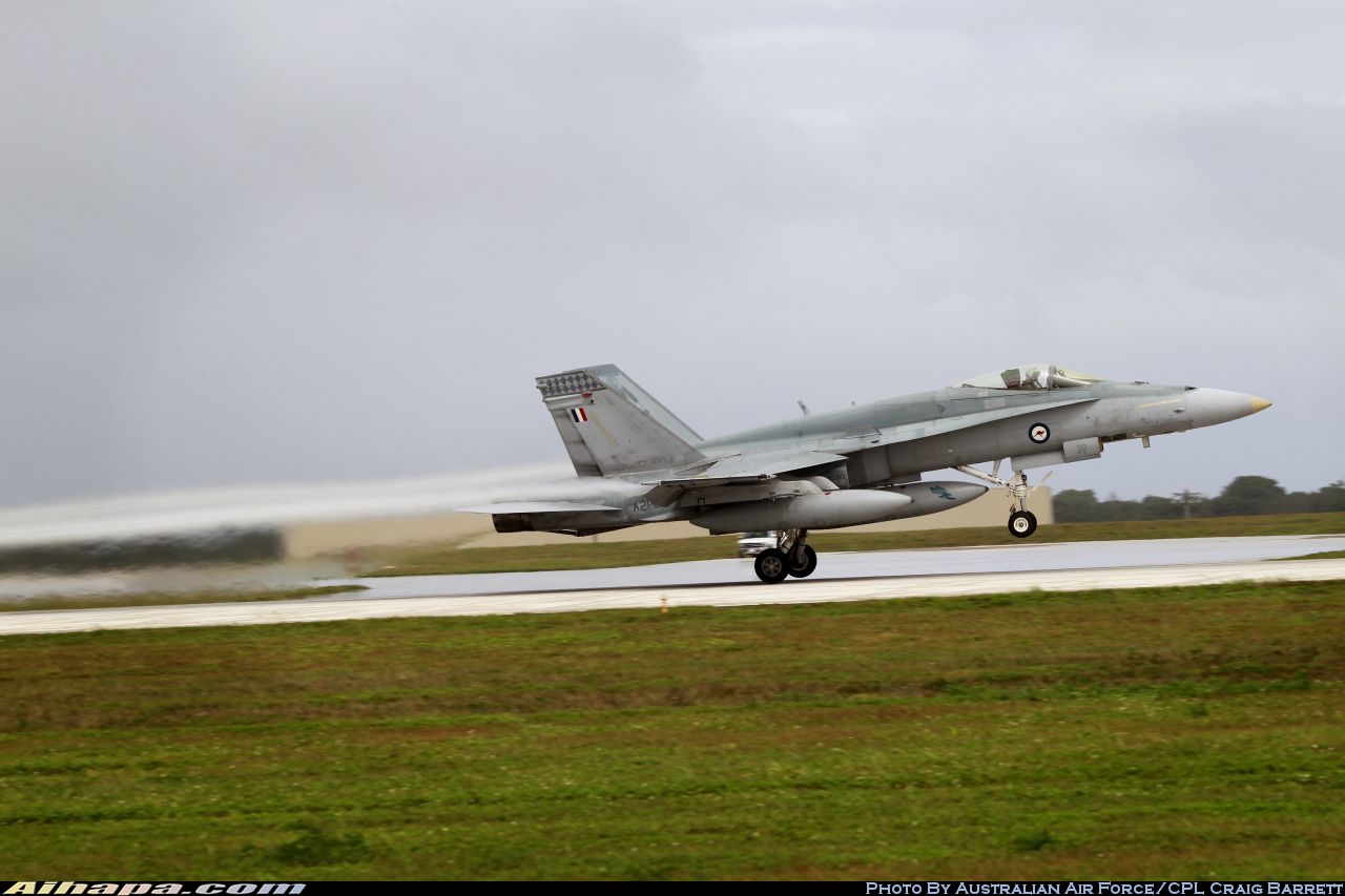 麦克唐纳-道格拉斯 F/A-18A&ldquo;大黄蜂&rdquo; \vert{} ID:20717