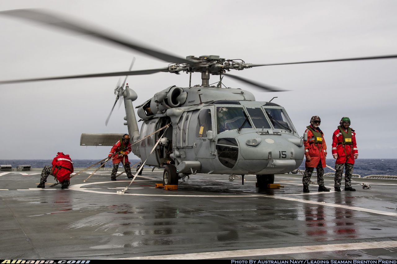西科斯基 MH-60S&ldquo;骑士鹰&rdquo; \vert{} ID:10802