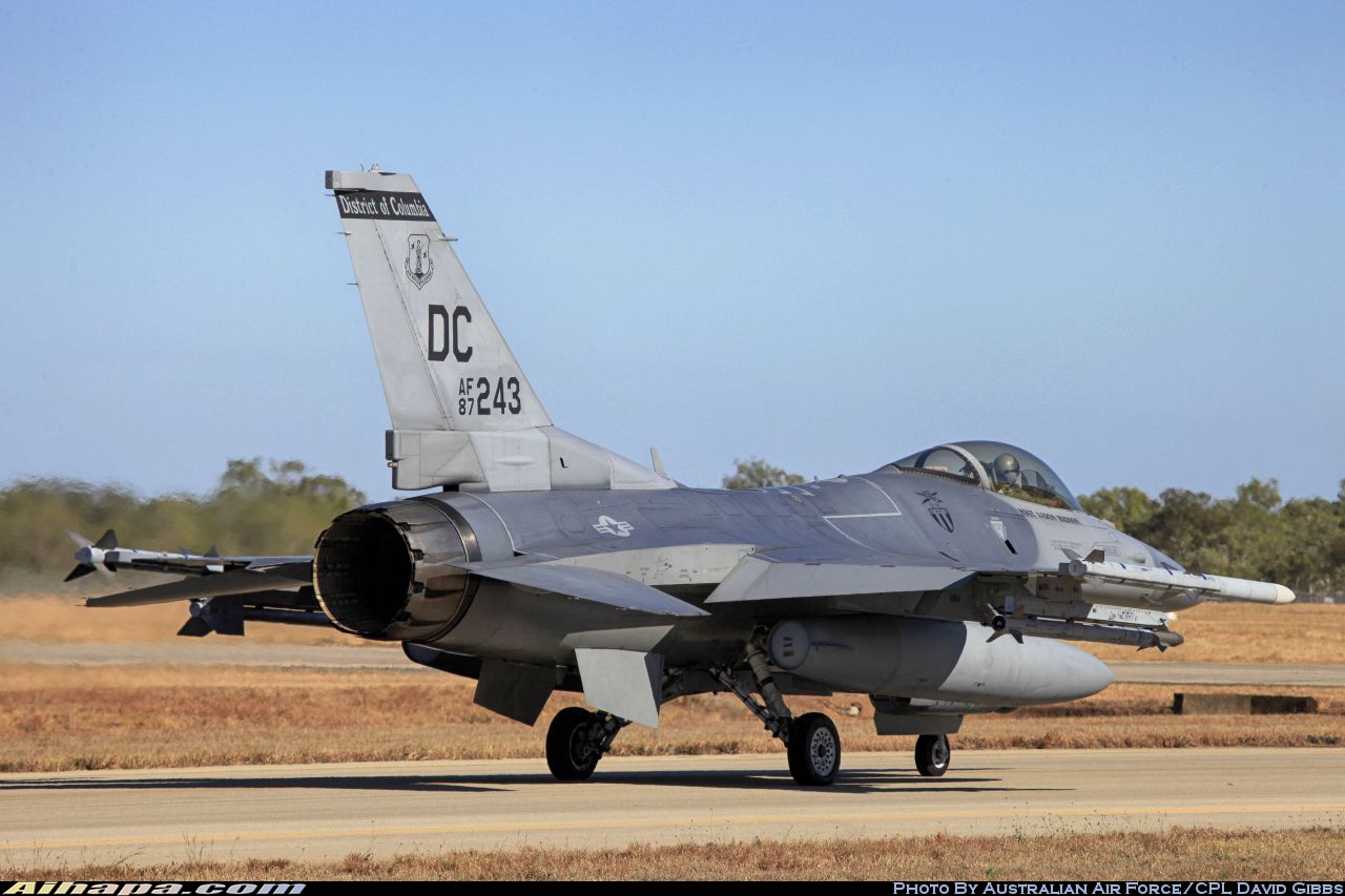 通用动力 F-16C&ldquo;战隼&rdquo; \vert{} ID:9562