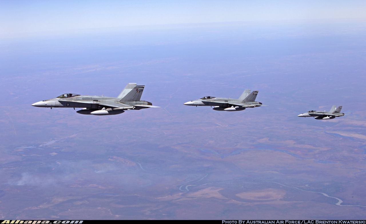 麦克唐纳-道格拉斯 F/A-18A&ldquo;大黄蜂&rdquo; \vert{} ID:10890