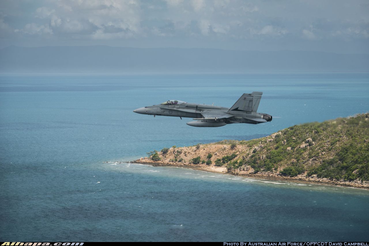 麦克唐纳-道格拉斯 F/A-18A&ldquo;大黄蜂&rdquo; \vert{} ID:24665