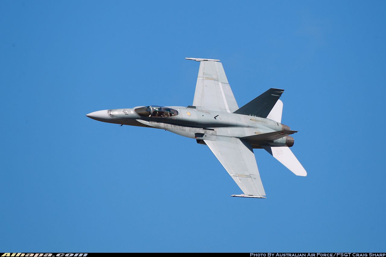 麦克唐纳-道格拉斯 F/A-18A&ldquo;大黄蜂&rdquo; \vert{} ID:25428