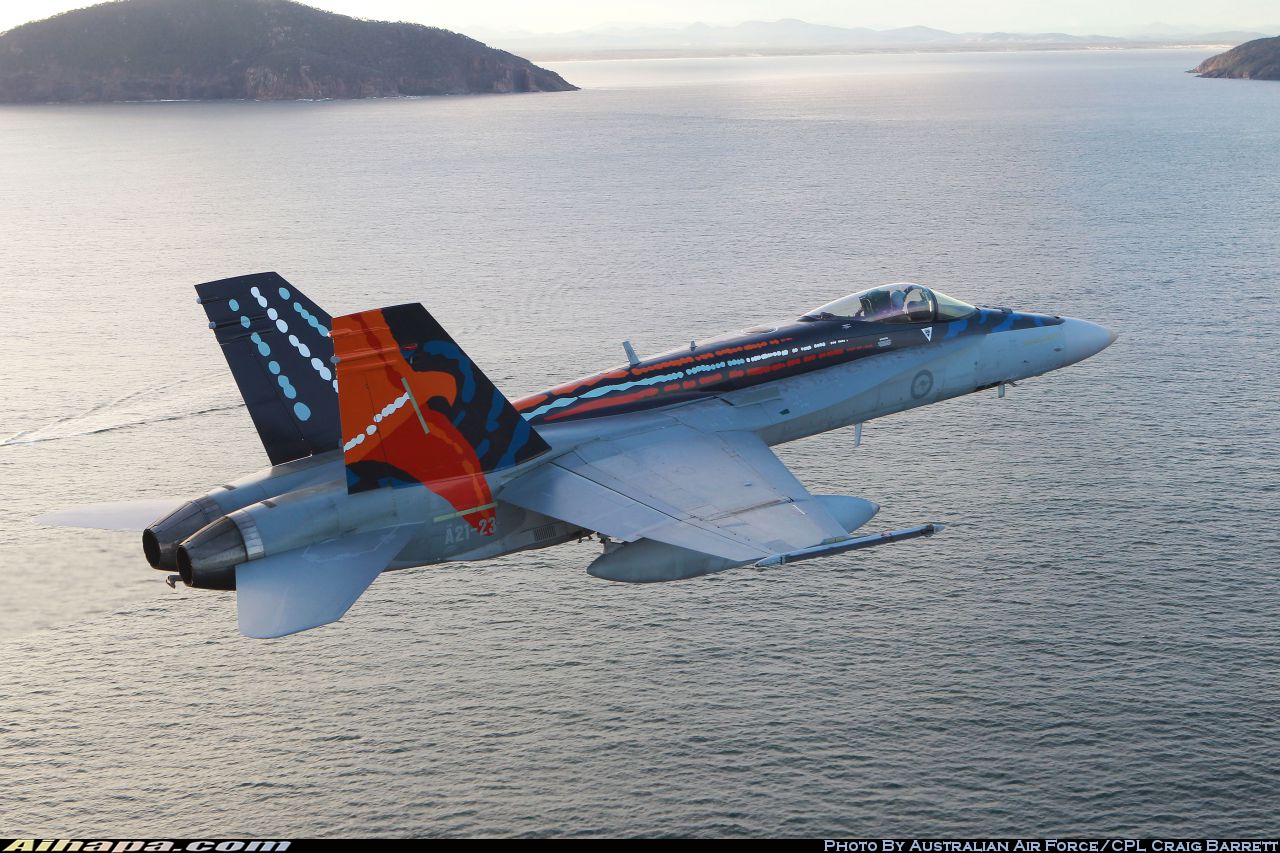 麦克唐纳-道格拉斯 F/A-18A&ldquo;大黄蜂&rdquo; \vert{} ID:25532
