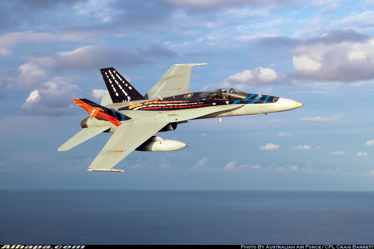麦克唐纳-道格拉斯 F/A-18A&ldquo;大黄蜂&rdquo; \vert{} ID:25508
