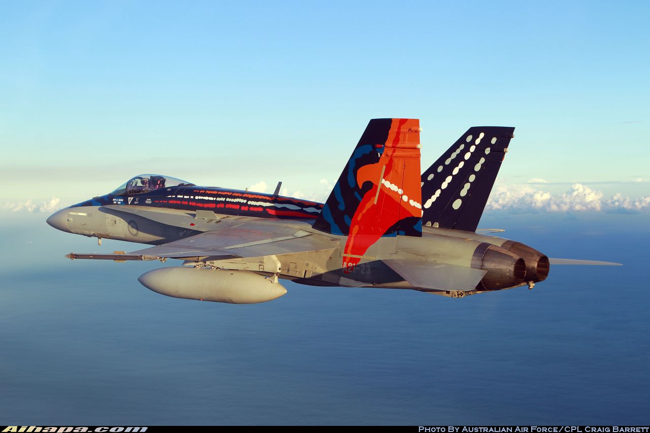 麦克唐纳-道格拉斯 F/A-18A&ldquo;大黄蜂&rdquo; \vert{} ID:25526