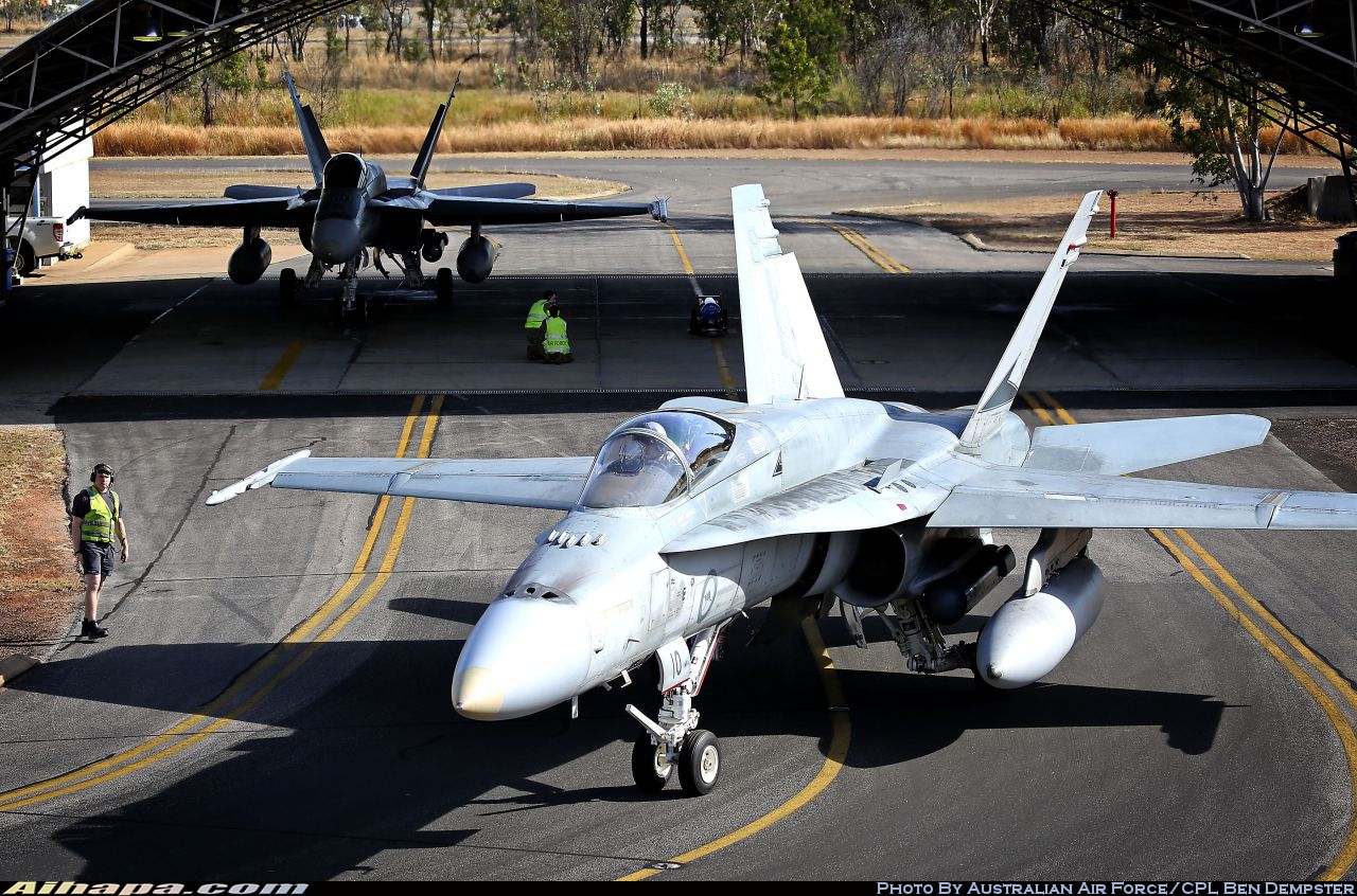 麦克唐纳-道格拉斯 F/A-18A&ldquo;大黄蜂&rdquo; \vert{} ID:26643