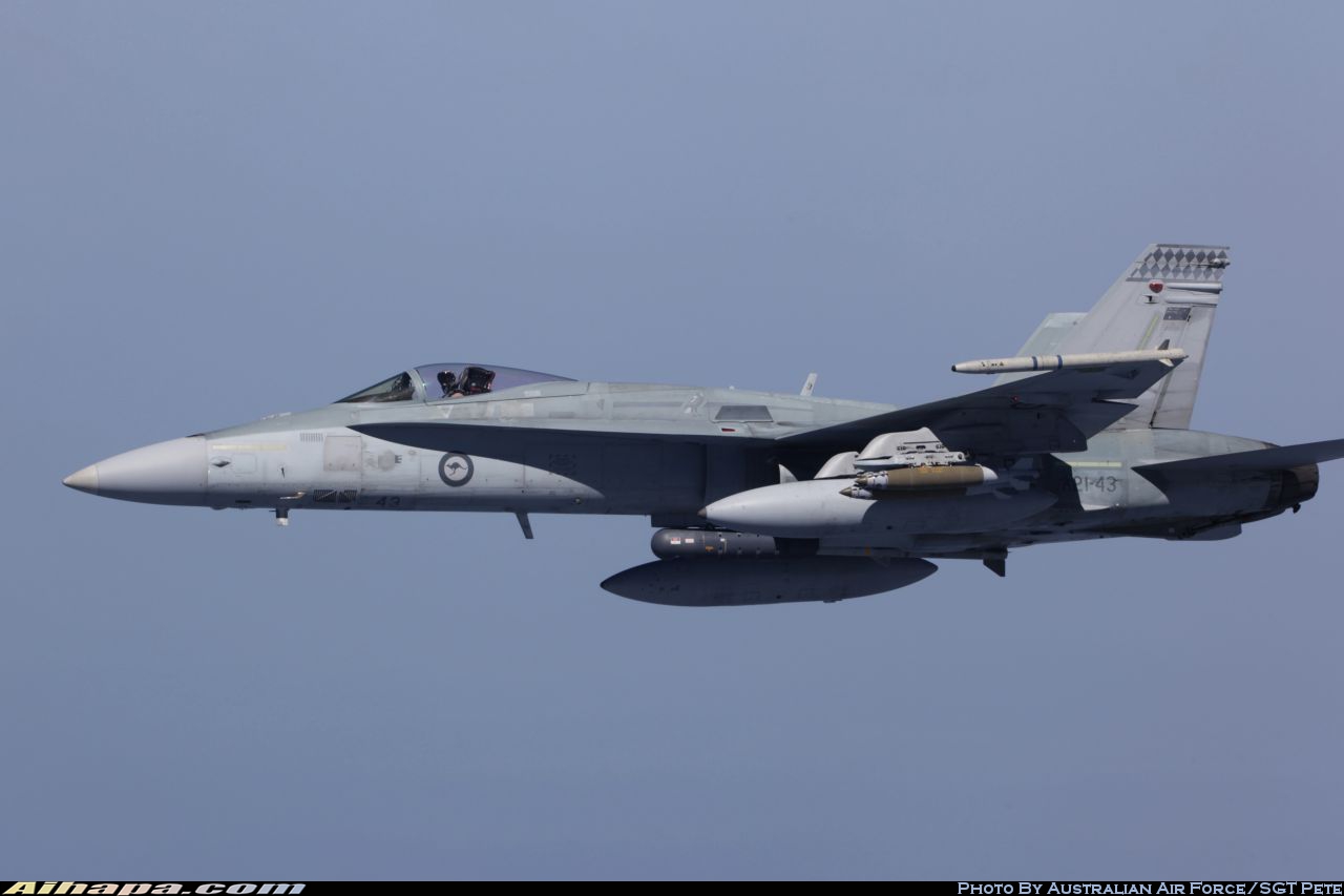 麦克唐纳-道格拉斯 F/A-18A&ldquo;大黄蜂&rdquo; \vert{} ID:27604