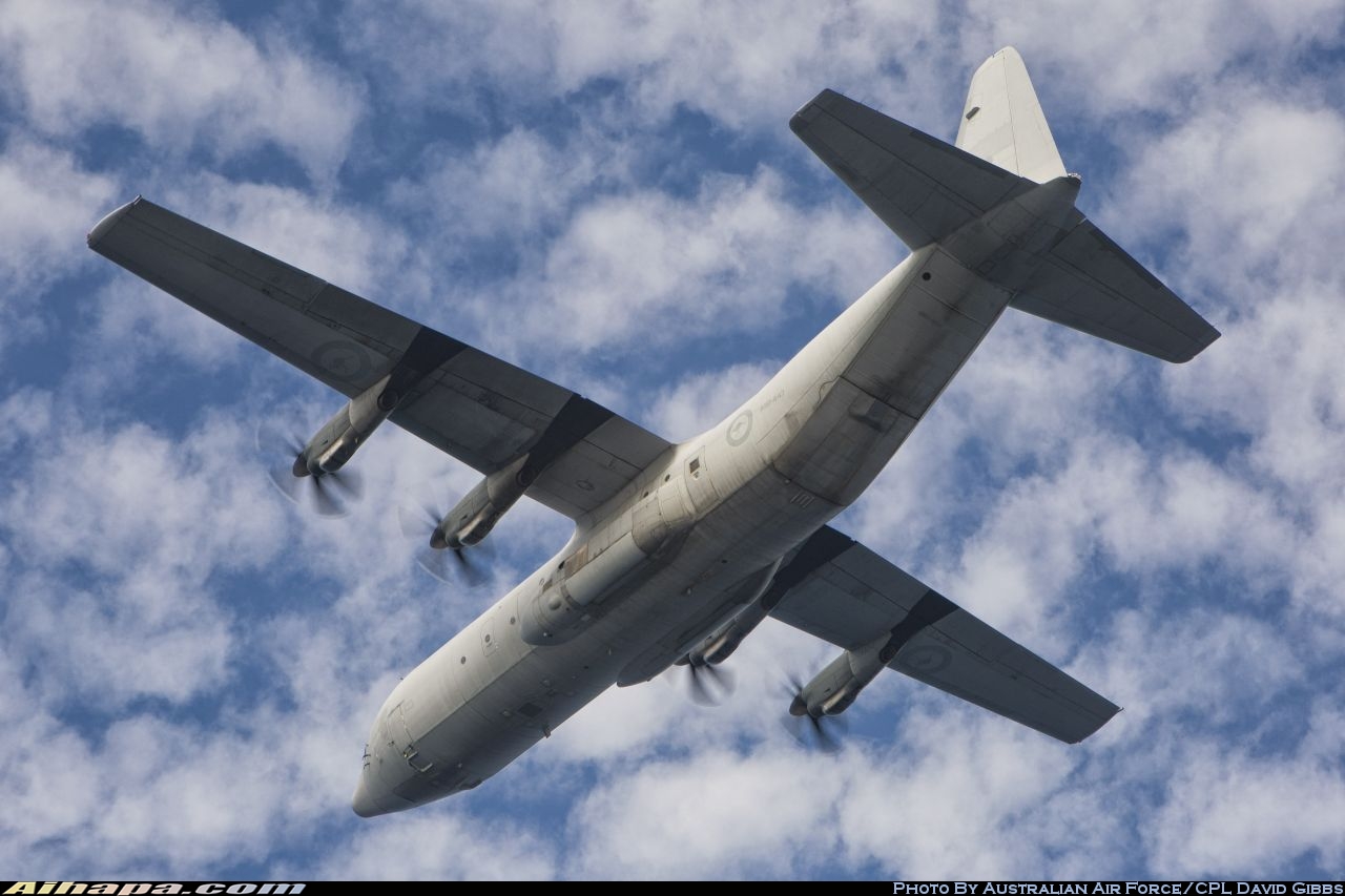 洛克希德-马丁 C-130J-30&ldquo;大力神&rdquo; \vert{} ID:32512