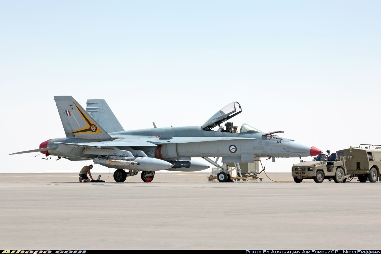 麦克唐纳-道格拉斯 F/A-18A&ldquo;大黄蜂&rdquo; \vert{} ID:34499