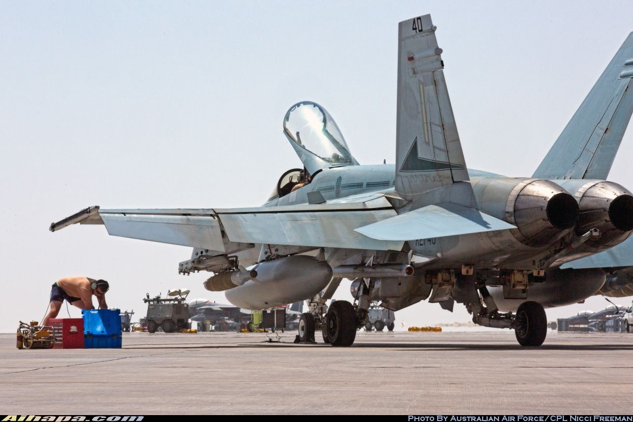 麦克唐纳-道格拉斯 F/A-18A&ldquo;大黄蜂&rdquo; \vert{} ID:34501