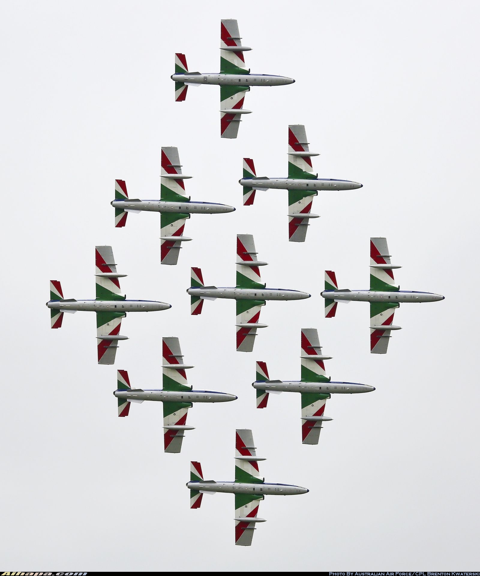 马基 MB-339PAN \vert{} ID:35093