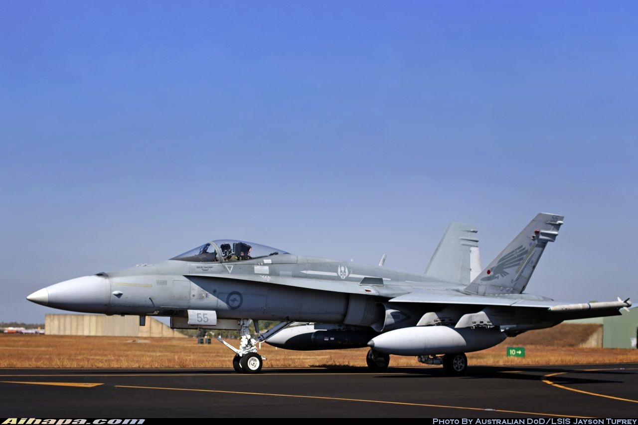 麦克唐纳-道格拉斯 F/A-18A&ldquo;大黄蜂&rdquo; \vert{} ID:33219