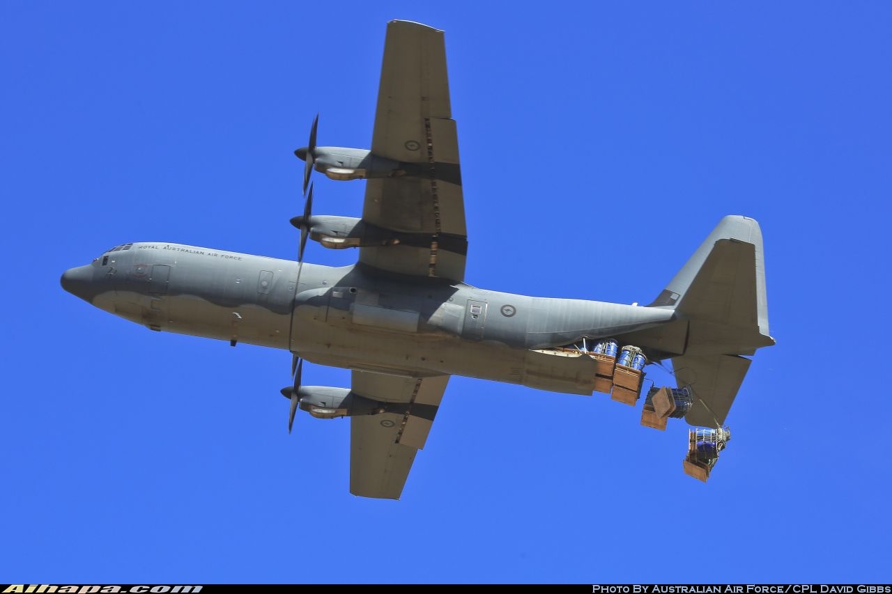 洛克希德-马丁 C-130J-30&ldquo;大力神&rdquo; \vert{} ID:32498