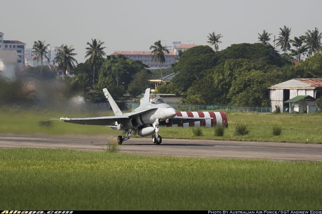 麦克唐纳-道格拉斯 F/A-18A&ldquo;大黄蜂&rdquo; \vert{} ID:34931