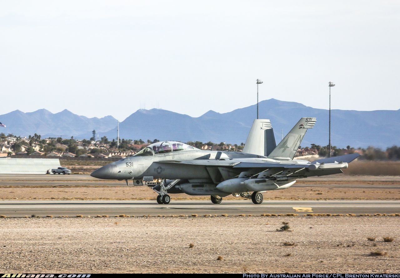 波音 EA-18G&ldquo;咆哮者&rdquo; \vert{} ID:35997