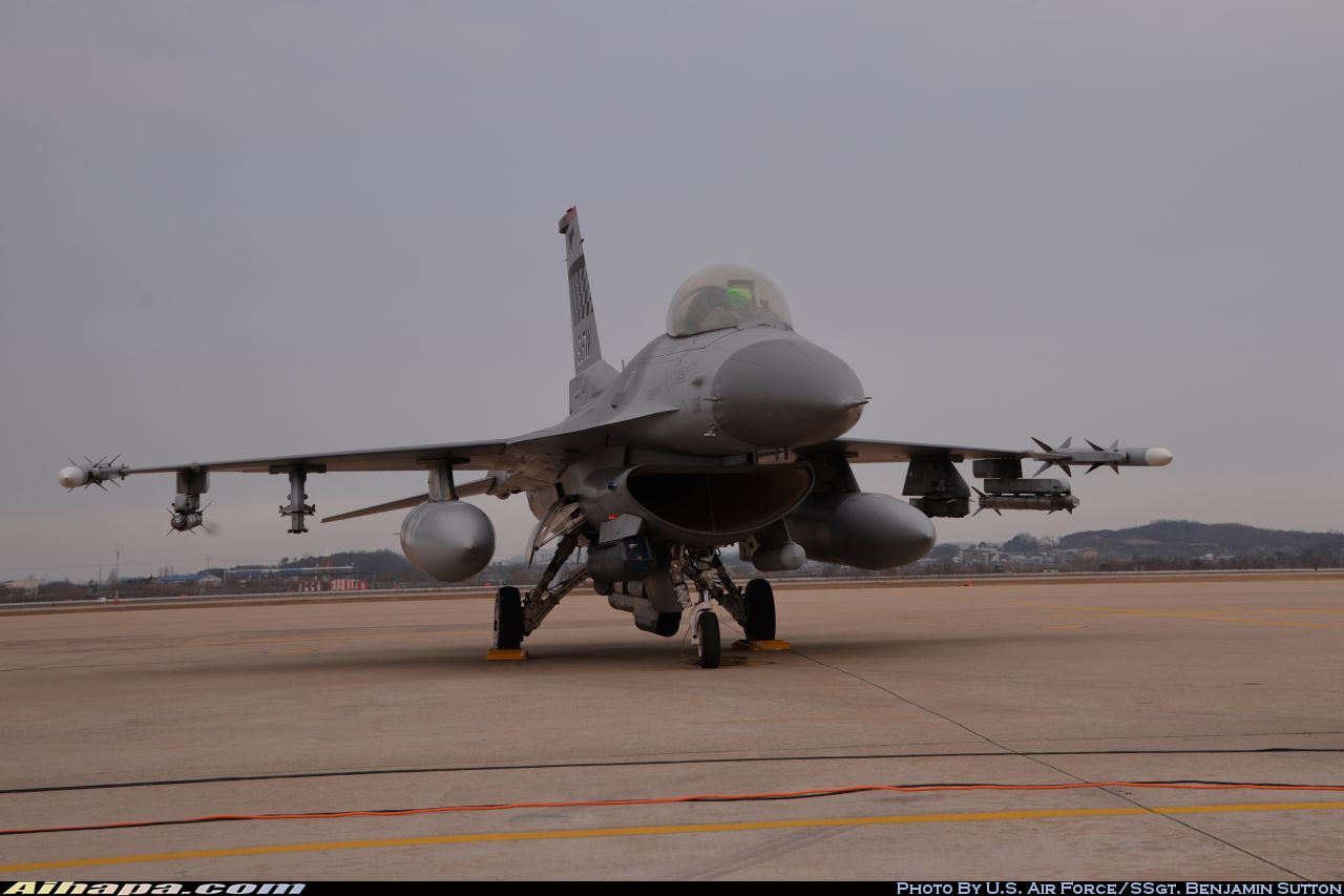通用动力 F-16C&ldquo;战隼&rdquo; \vert{} ID:31278