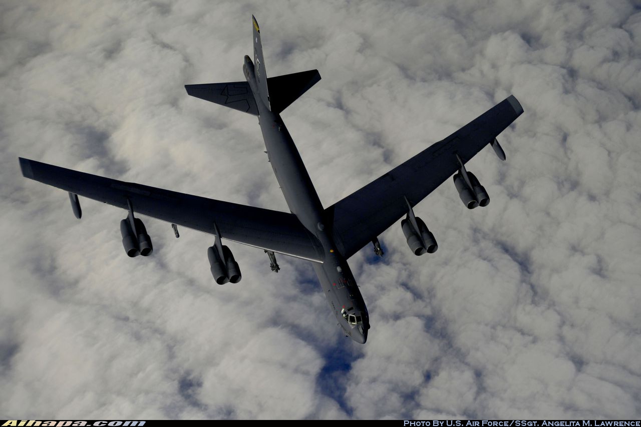 波音 B-52H&ldquo;同温层堡垒&rdquo; \vert{} ID:20565