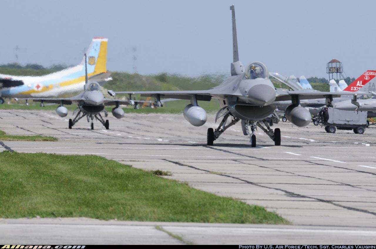 通用动力 F-16C&ldquo;战隼&rdquo; \vert{} ID:7739