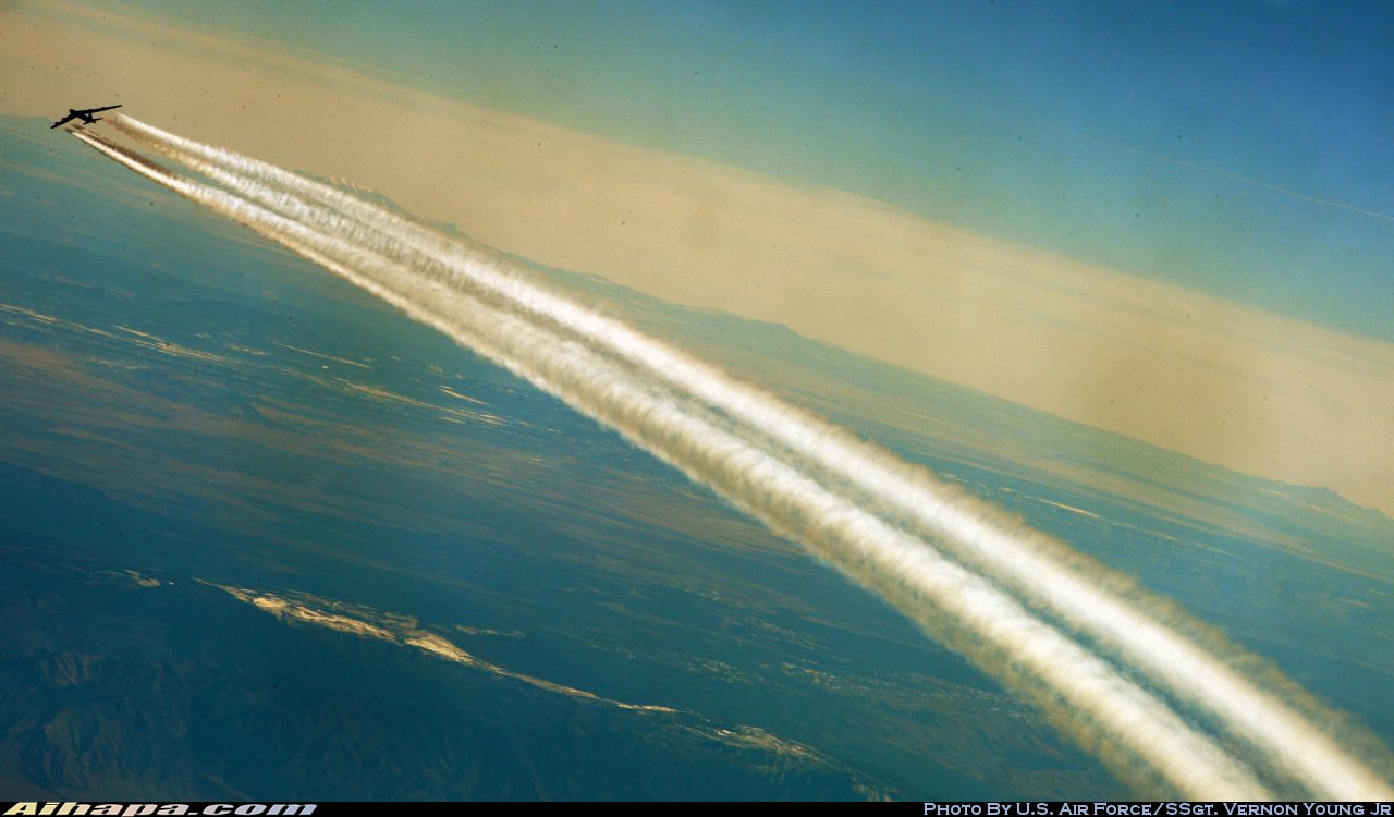波音 B-52H&ldquo;同温层堡垒&rdquo; \vert{} ID:15957